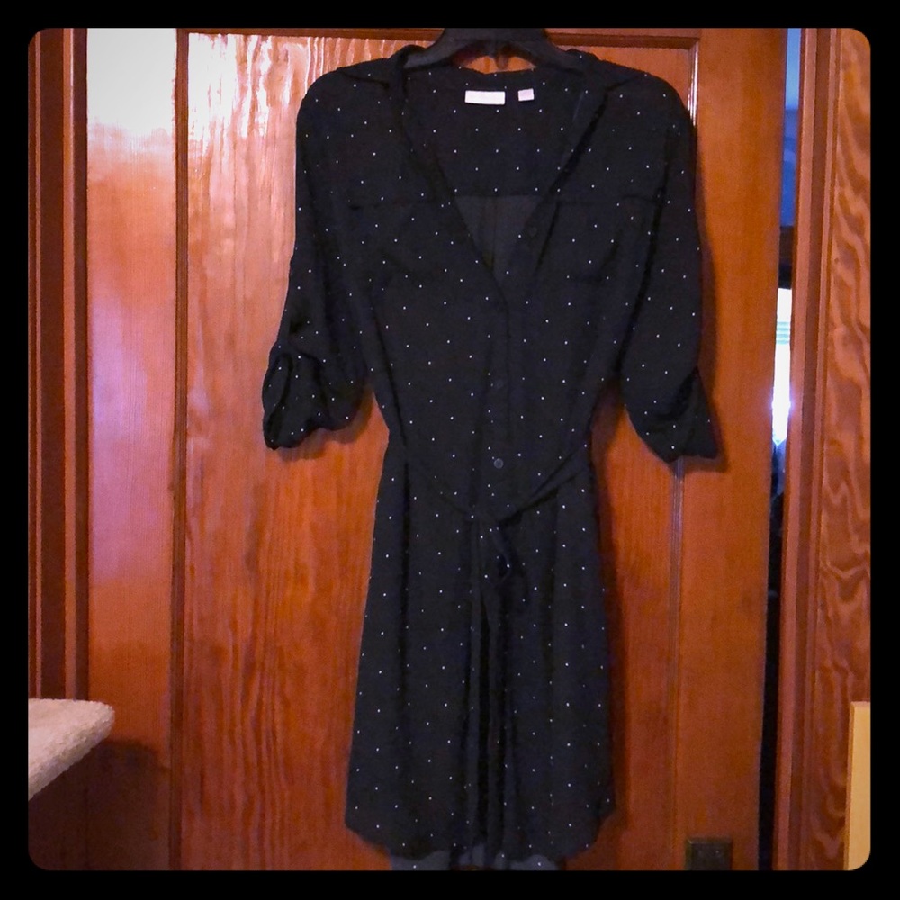Quarter sleeve long button down